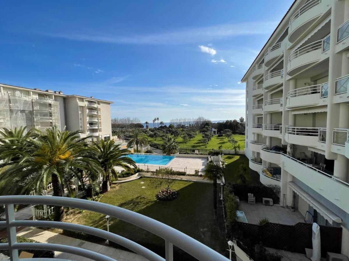 Appartement Tout Confort Vue Mer أنتيب المظهر الخارجي الصورة